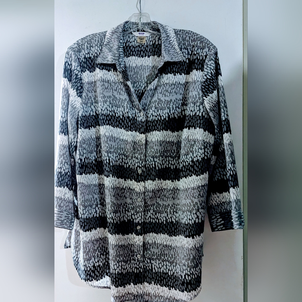 Ladies Dress Blouse / Alia Plus / EUC